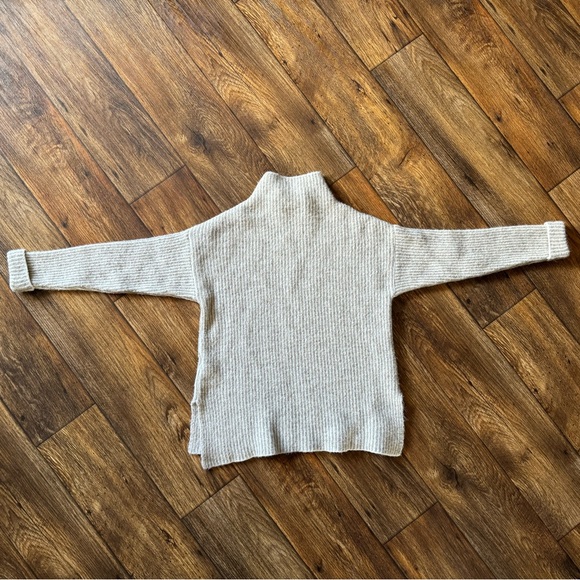 Mus & Bombon Sweater - Picture 3 of 6